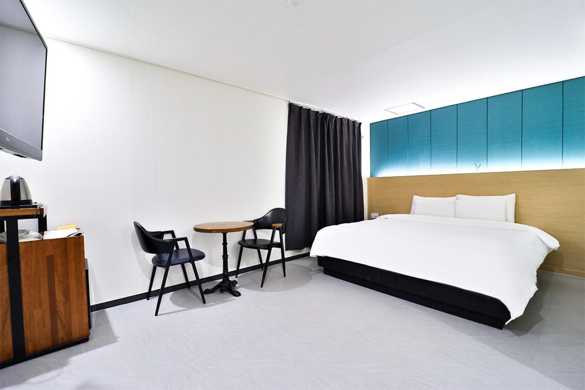 Calm Rest Hotel Busan Sasang Esterno foto